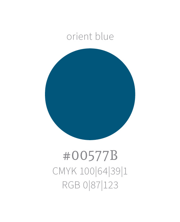 Farbgestaltung des Corporate Designs von "Badmanufaktur Alpina". Hier der Blauton Orient Blue.